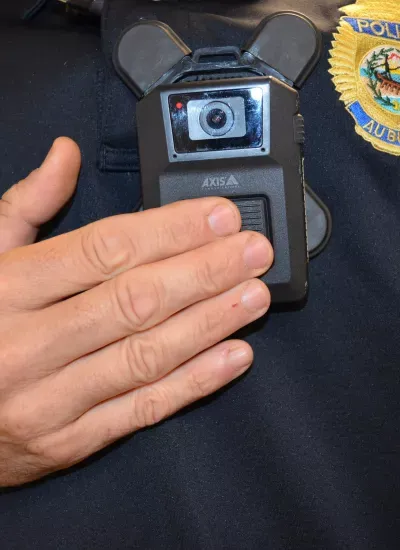 Axis body worn camera